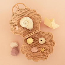 Load image into Gallery viewer, Shell Bag - Straw

